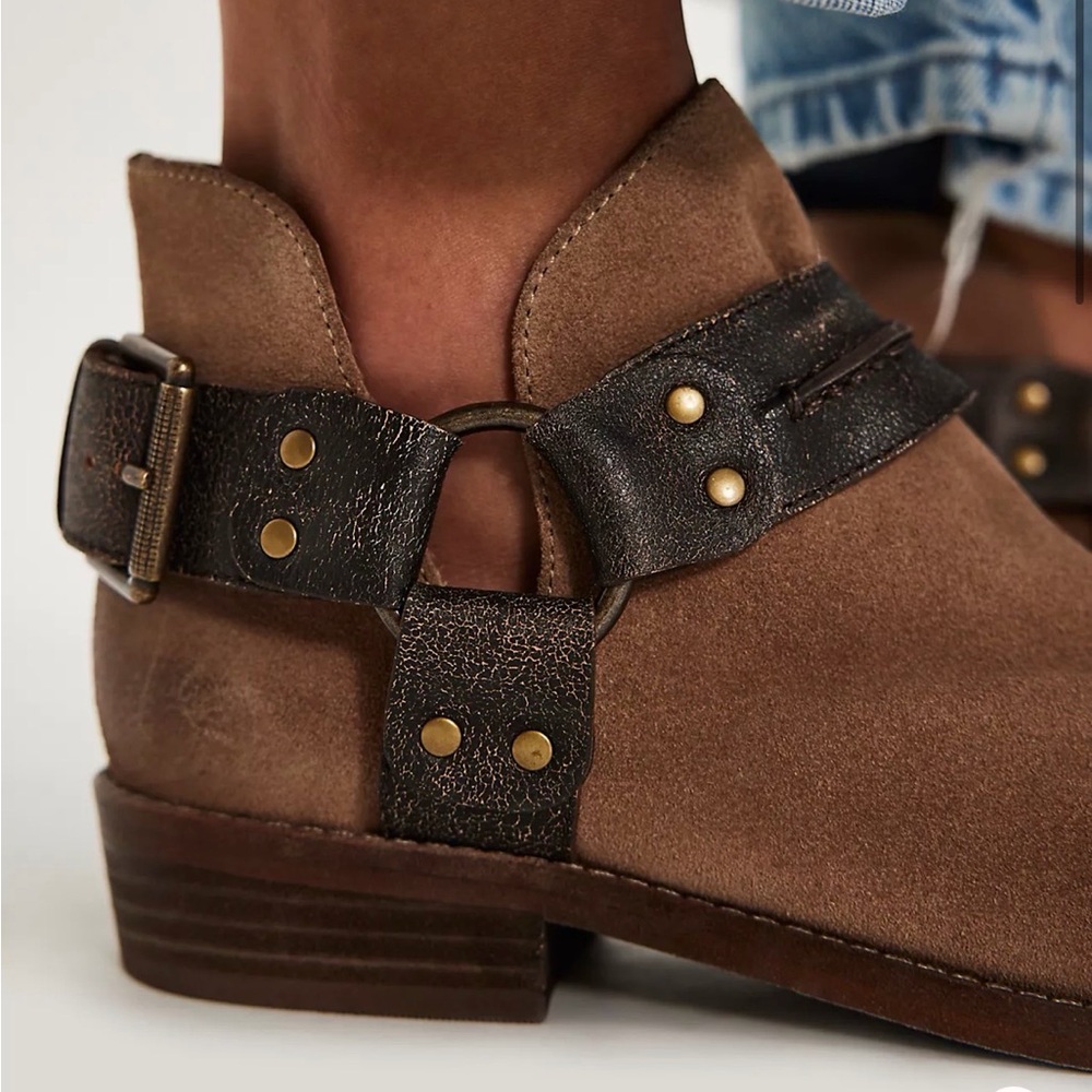 Free People Women's Belle Harness Boot size 8.5
